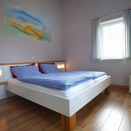 Hof Koehne - Haus Am Reitplatz 2er *